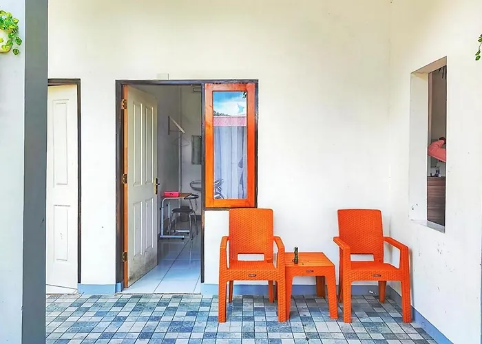Shekinah Homestay & Cafe Waikabubak Redpartner