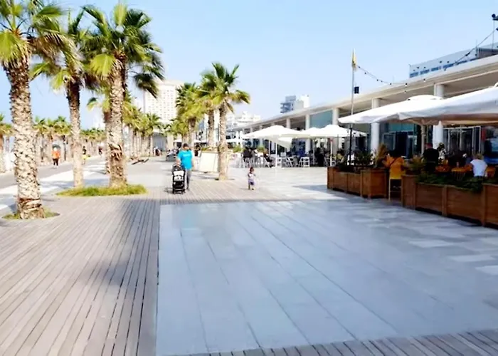8 Hotel Apartment Short Time TLV BAT YAM
