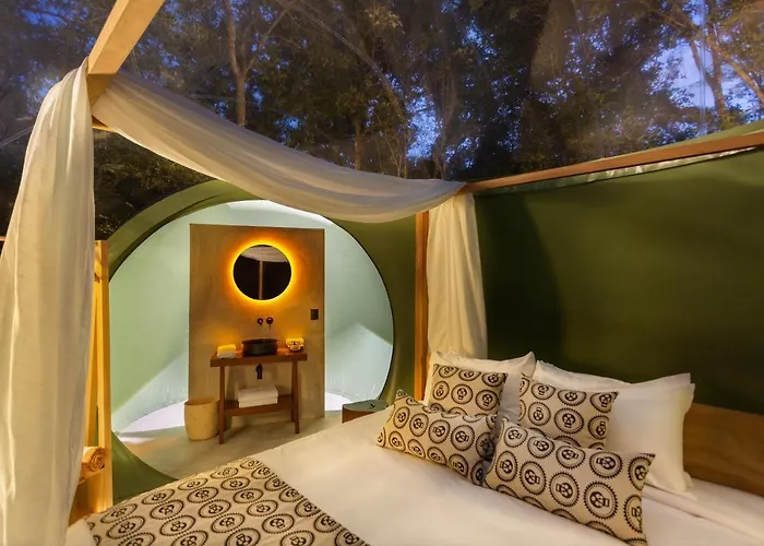 Oom Bubble Boutique Riviera Cancun - Adults Only