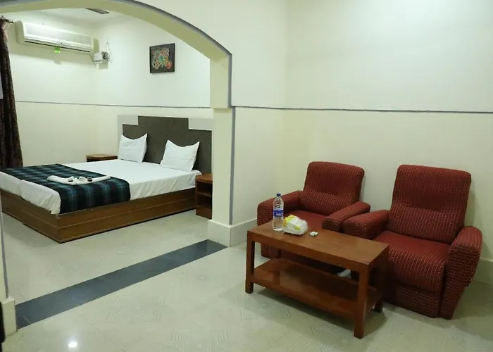 Hotel Dream World Boarding & Lodging