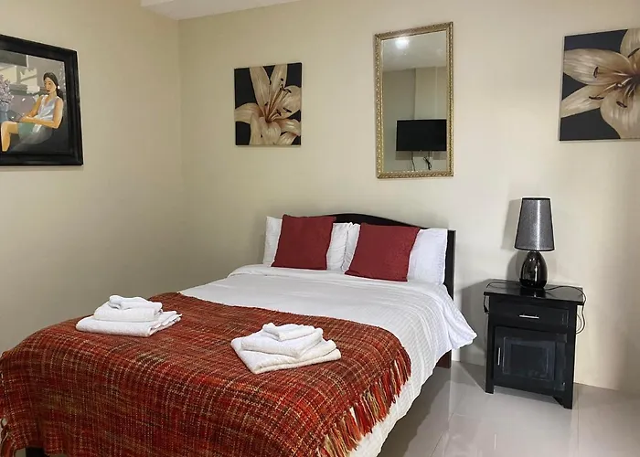 Casa Cecilia Hotel