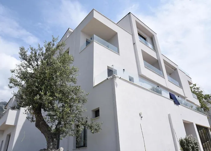 Gogo'S Boutique Hotel