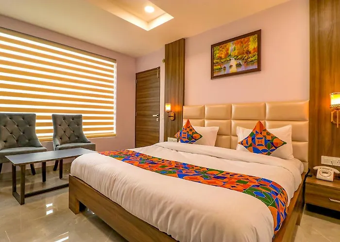 Fabhotel Prime K9 Regency