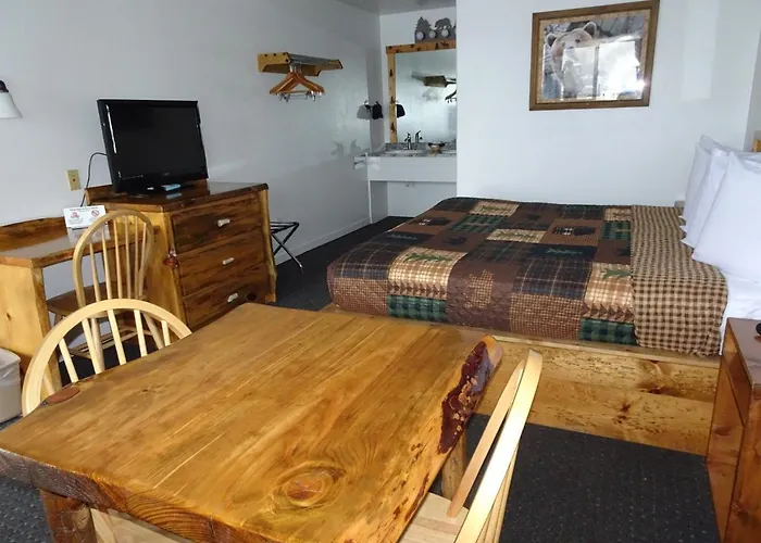 Eagle'S Nest Motel