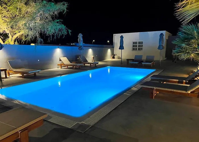 White Lily Suites & Lofts - Adults Only 16 Plus