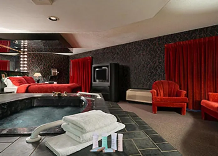 Travelodge Inn & Suites By Wyndham Muscatine