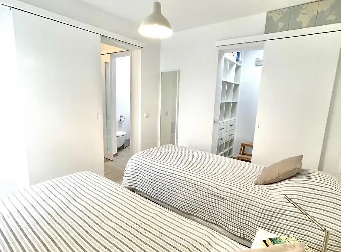 Casahost Townhouse Lise
