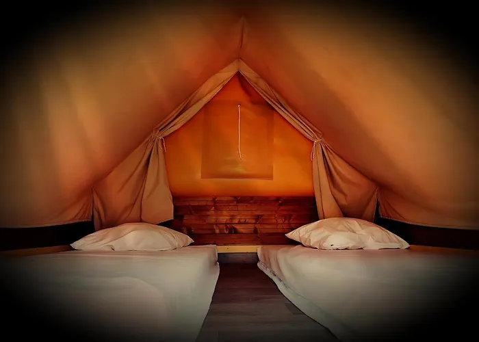 Les Lodges De La Viarhona - Tentes Lodges