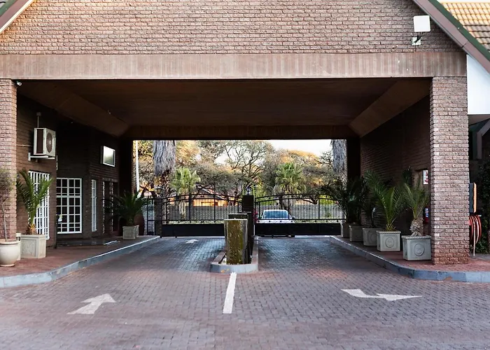 Kathu Gamagara Lodge