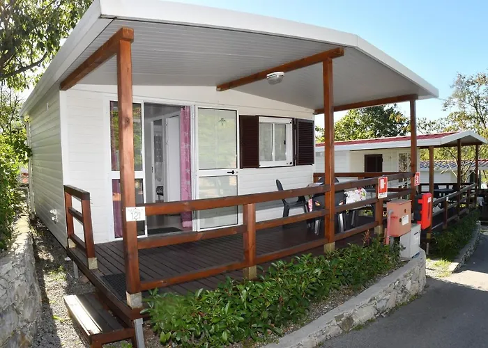 Camping Mare Monti