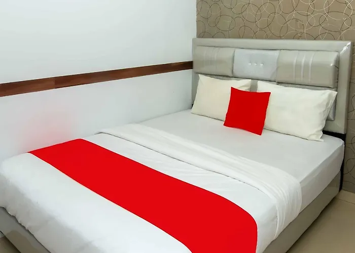 Zazadior Residence Syariah Near Pantai Padang Mitra Reddoorz
