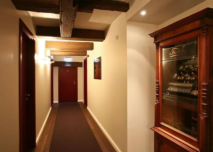 Hotel Anno 1216