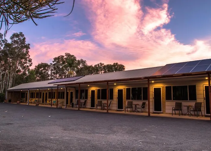 Tin Can Bay Motel