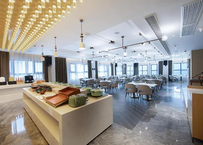 Atour Hotel Anqing Municipal Affairs Center Seventh Street