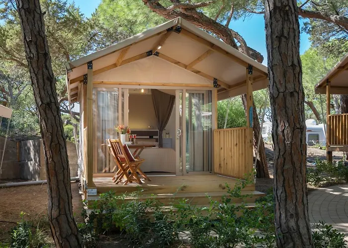 Camping Il Capannino Glamping Village