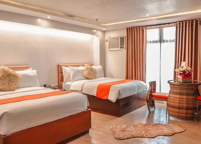 Aya Hotel & Residences Clarin