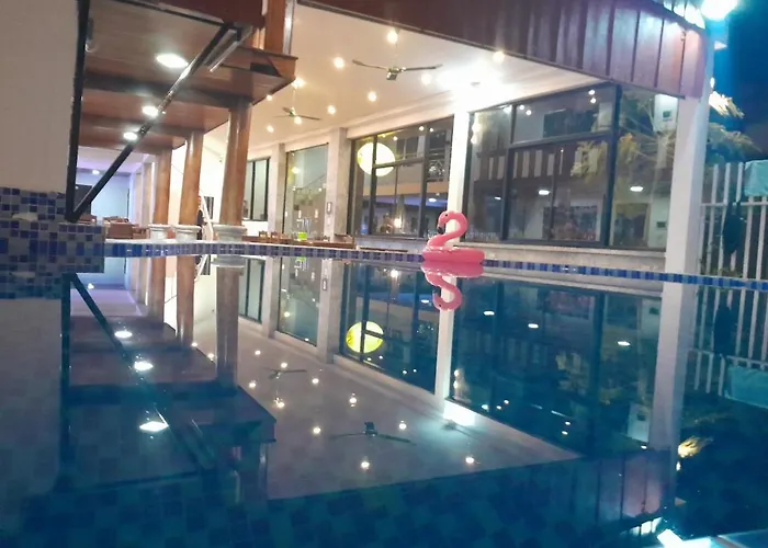 Vang Vieng Sky Mountain View Hotel