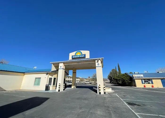 Days Inn By Wyndham Deming