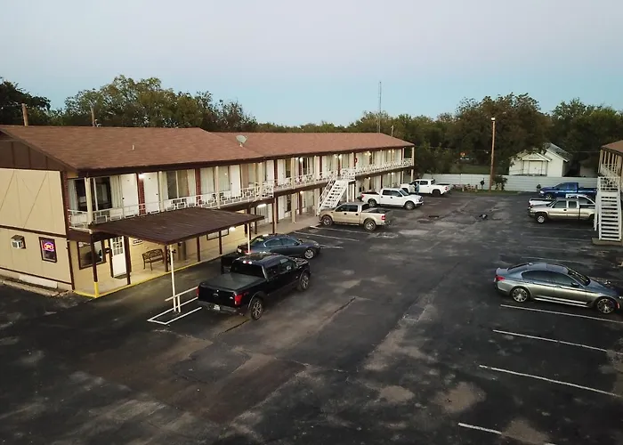 Executive Inn