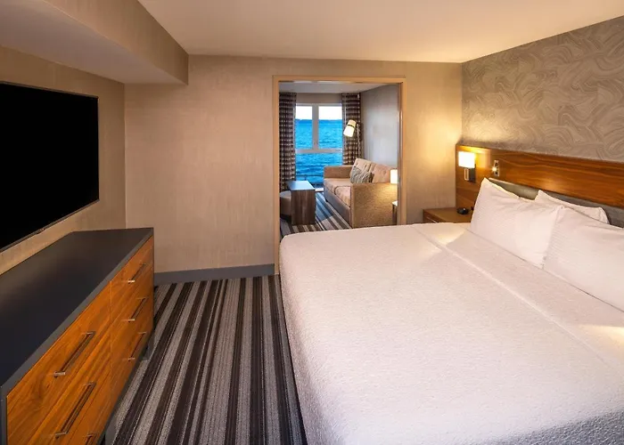 Silver Cloud Hotel Tacoma Waterfront