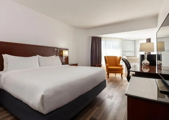 Strata Hotel