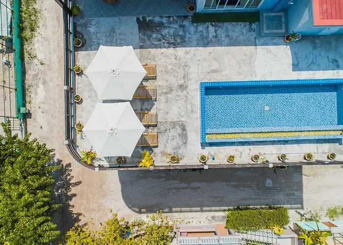 Dhiguveli Breeze