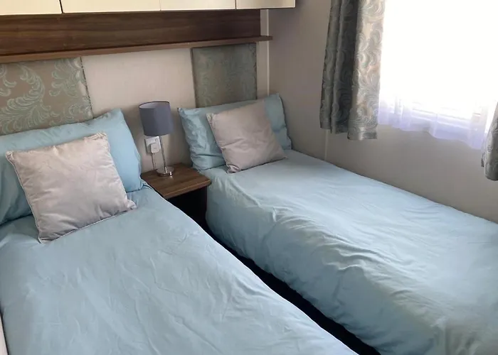 Cp1 Caravan, Howelston Holiday Park