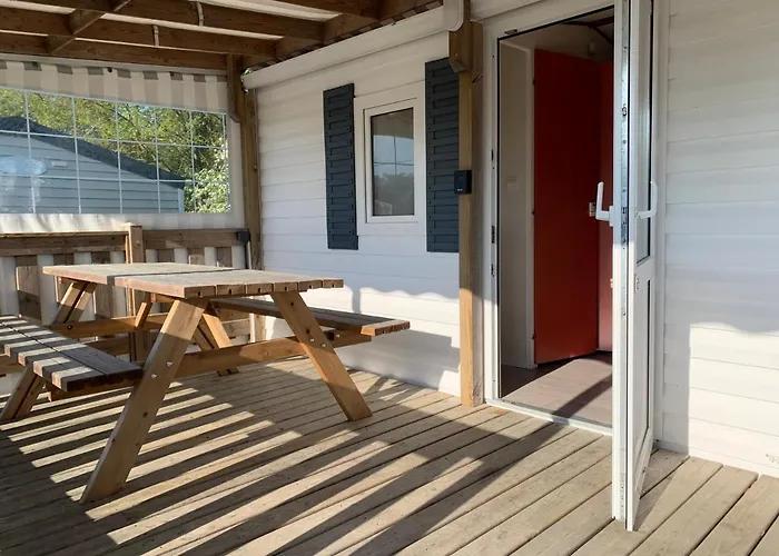 Camping De La Ferme Aux Anesses, Mobil Home Caline