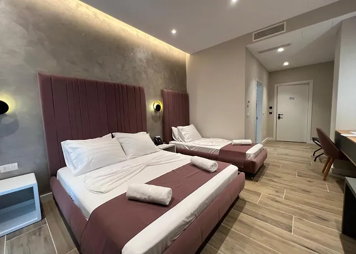 Domus Hotel & Apartments