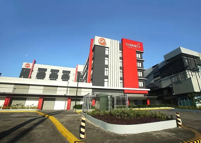 Go Hotels Plus Naga