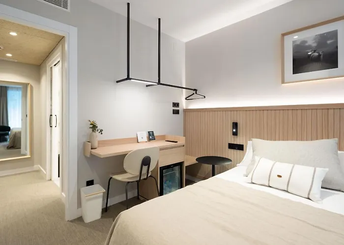 Nirea Hotel