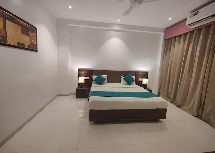 Hotel Four Seasons Resort Ajanta