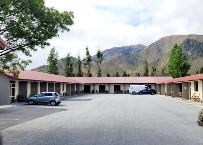 Sierra Motel And Apartments