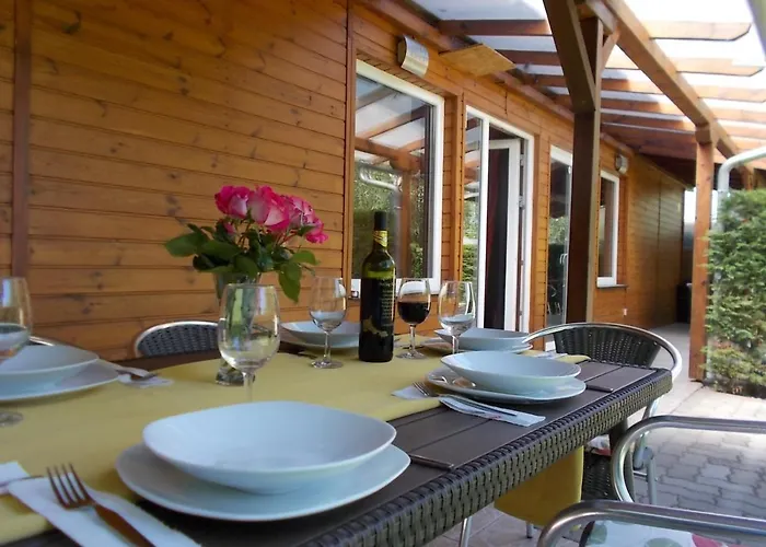 Fonyod Camping & Apartman