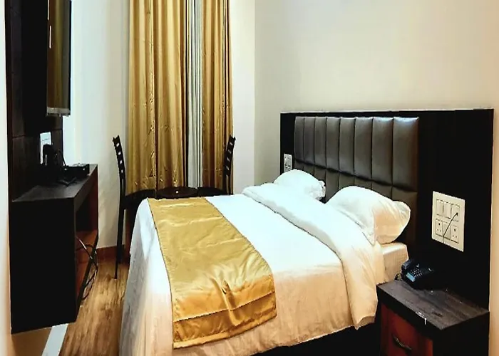 Hotel Shiv Sangram