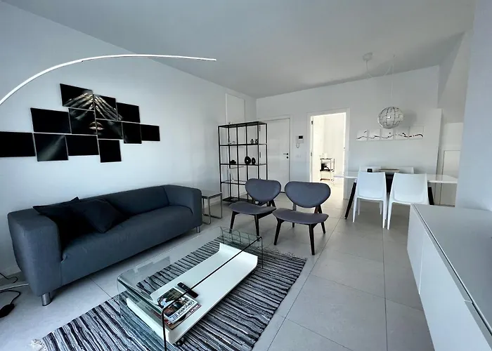 Trendy Casa Linea
