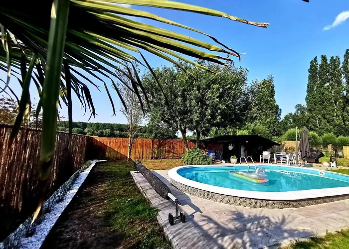 Luxury Pop Up Camping & Hotel Package & Private Transport To Tomorrowland