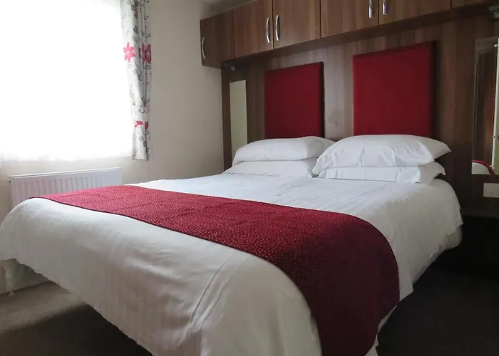 Alphi 3 - Holiday Home Near Bude & Widemouth Bay