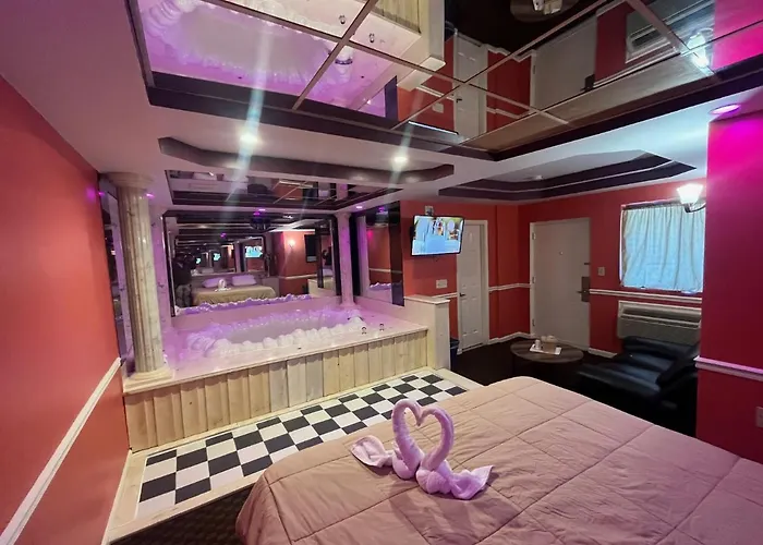 Gallery Holiday Motel