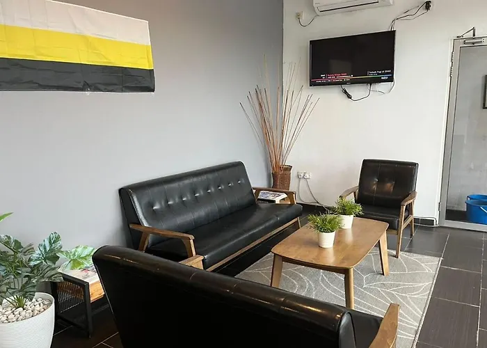 1108 Hotel Sungkai