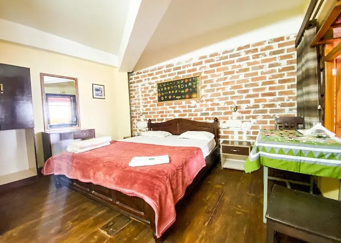 King Thai Hotel And Restaurant