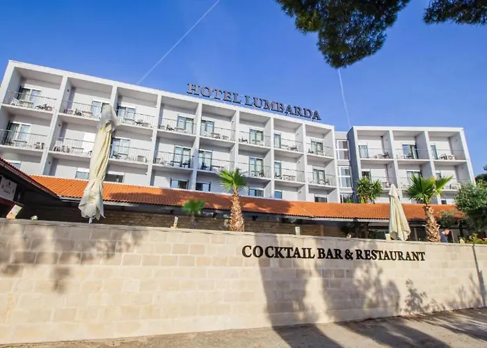 Hotel Lumbarda