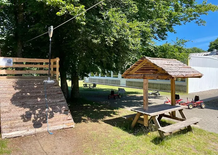 Hestkaer Family Rooms Summer Camp