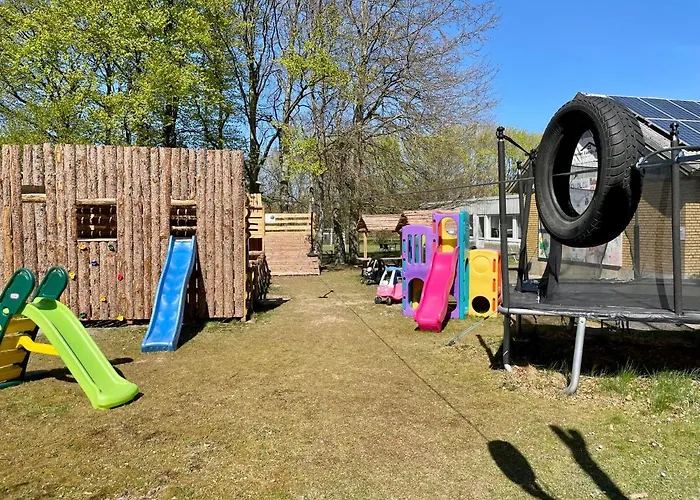 Hestkaer Family Rooms Summer Camp