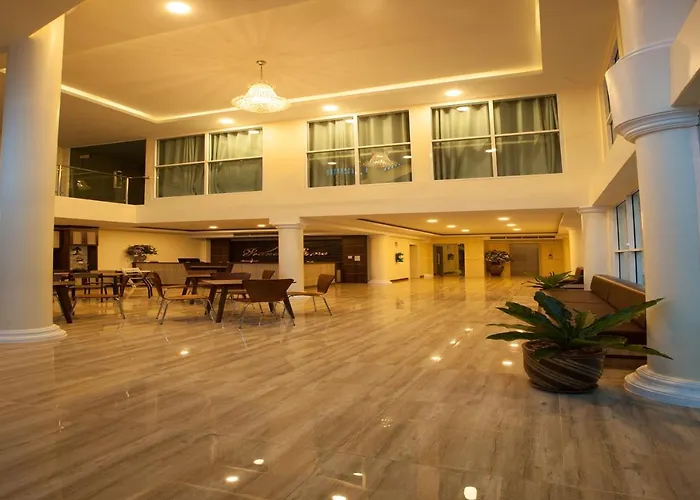 Pranee Home Phang-Nga