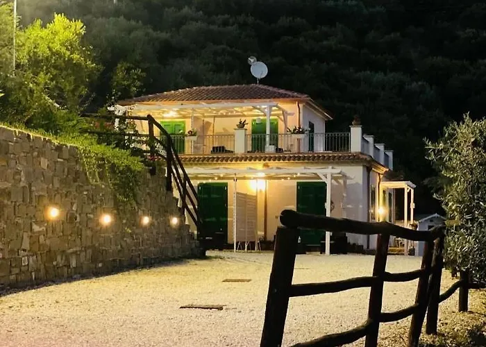 Country House “ Il Mandorlo”