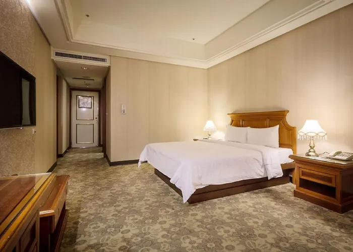 Guide Hotel Zhongli Zhongzheng