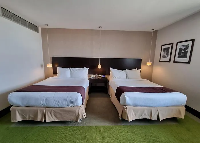 Hotel Trinitarias Suites