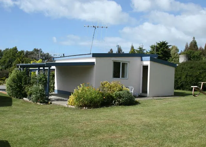 Alma Motel