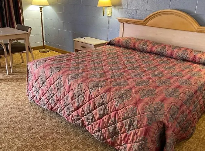 Deluxe Inn Jasper
